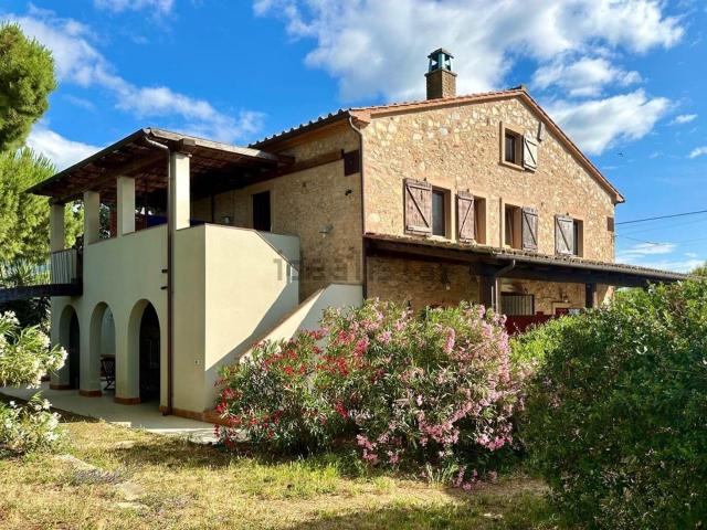 Rustico in vendita a Castagneto Carducci, Livorno