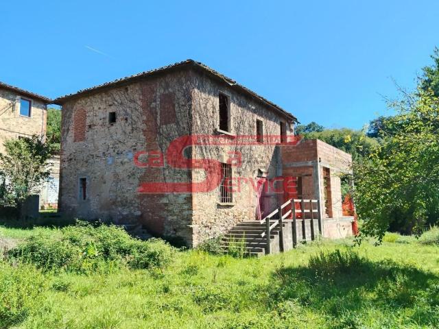 Rustico in vendita a Montecatini Alto, Montecatini Terme