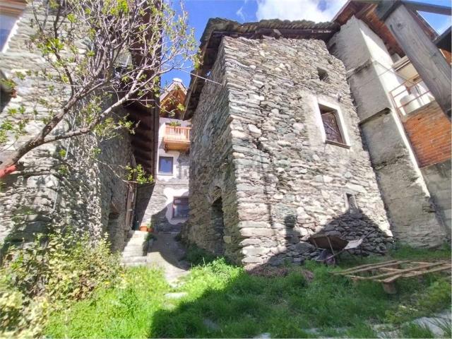 Rustico in vendita a Nus, Aosta