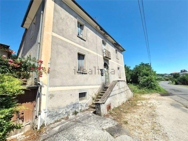 Rustico in vendita a Monte San Giovanni Campano, Lazio