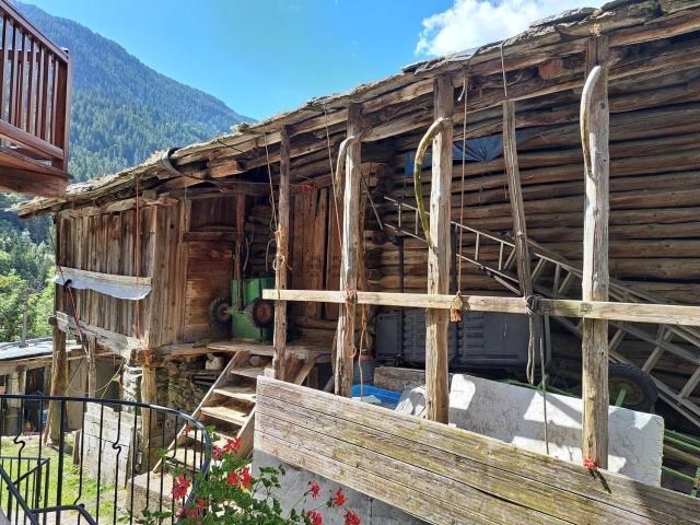 Rustico in vendita a Montaz-Dessus, Breuil Cervinia