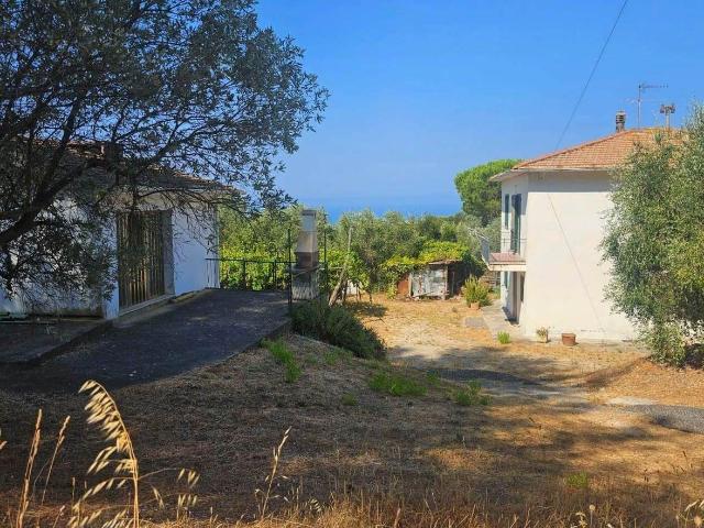 Rustico in vendita a San Vincenzo, Toscana