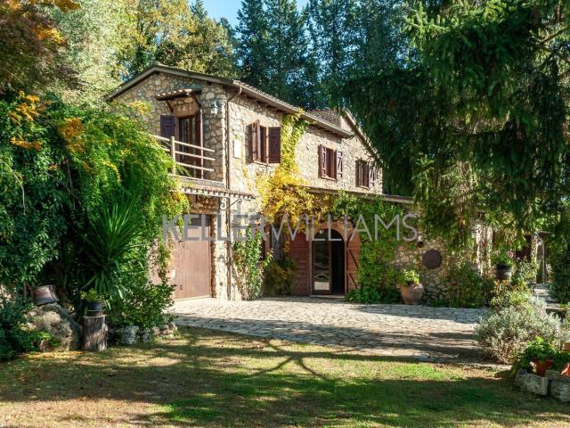 Rustico in vendita a Palombina, Giove