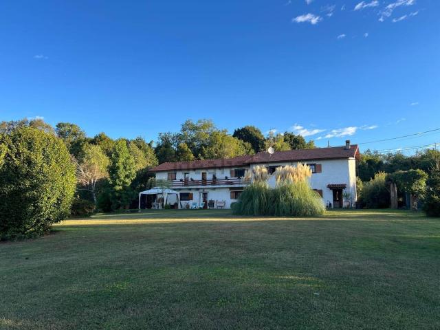 Rustico in vendita a Mirabello, Piemonte