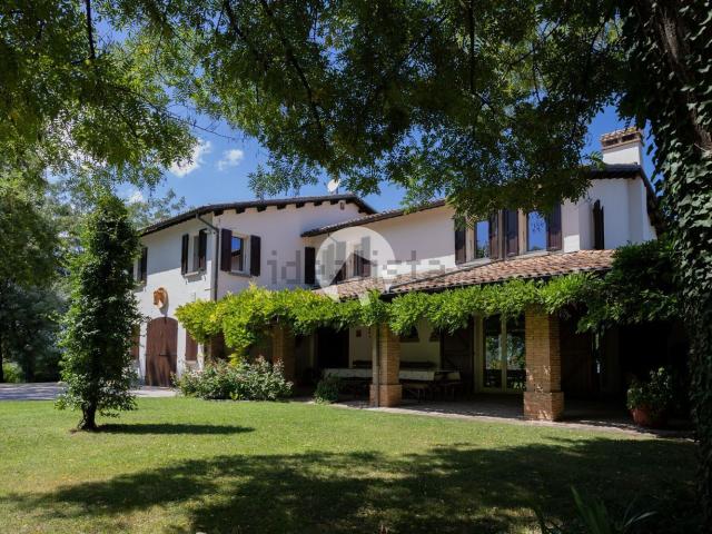 Rustico in vendita a Unione dei comuni Valle del Savio, Cesenà