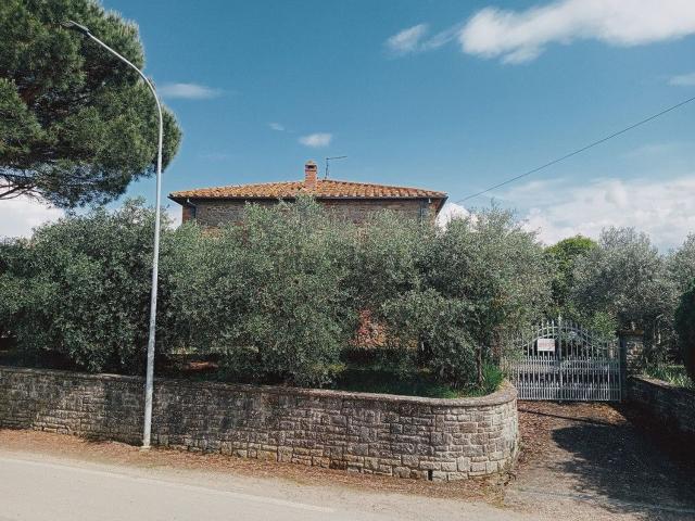 Rustico in vendita a Cortona, Toscana