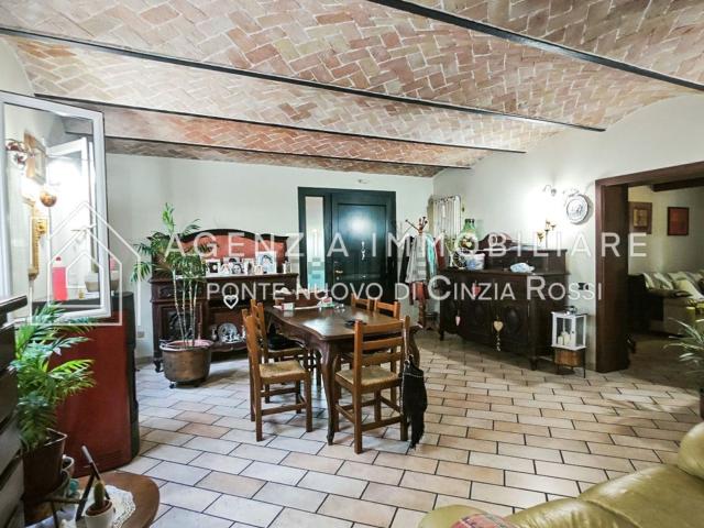 Rustico in vendita a Ravenna, Reggio Emilia