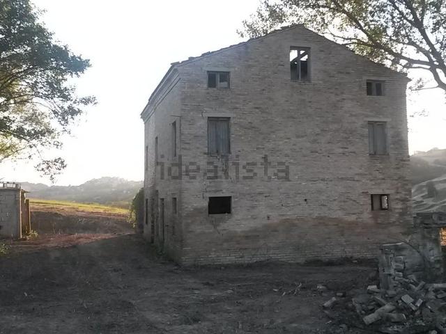 Rustico in vendita a Ponte Ete, Marche