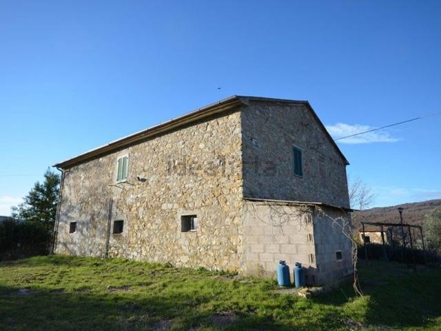 Rustico in vendita a Scansano, Toscana