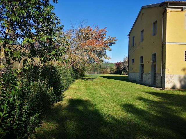 Rustico in vendita a Marche, Ancona