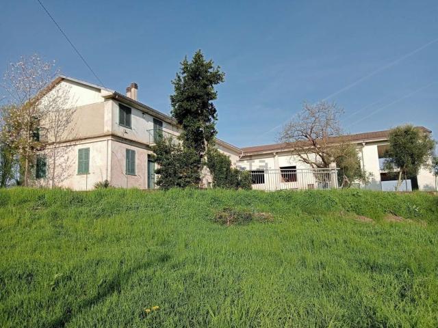 Rustico in vendita a Piemonte, Alessandria