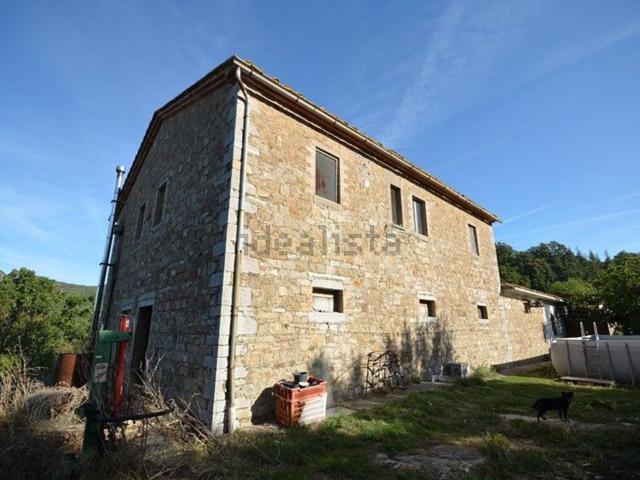 Rustico in vendita a Unione dei Comuni Montani Amiata Grossetana, Roccalbegna