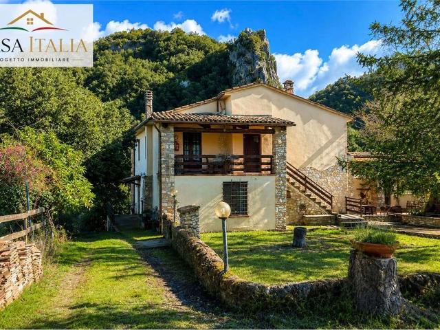Rustico in vendita a Montecchio, Umbria