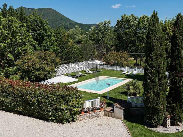 Rustico in vendita a Bagni Di Lucca Ponte, Toscana