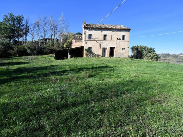 Rustico in vendita a Marche, Fermo