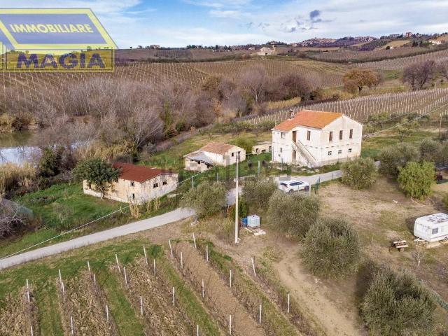 Rustico in vendita a Marche, Ascoli Piceno