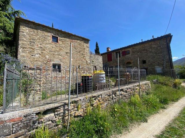 Rustico in vendita a Dicomano, Toscana