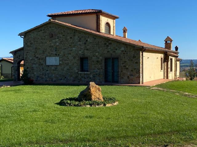 Rustico in vendita a Unione di Comuni Montani Colline del Fiora, Manciano