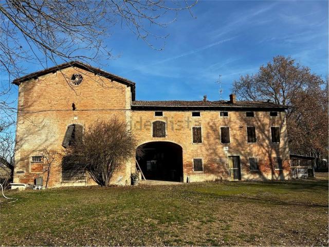 Rustico in vendita a Unione delle Terre d'Argine, Modena