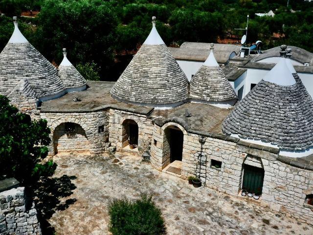 Rustico in vendita a Cisternino, Brindisi