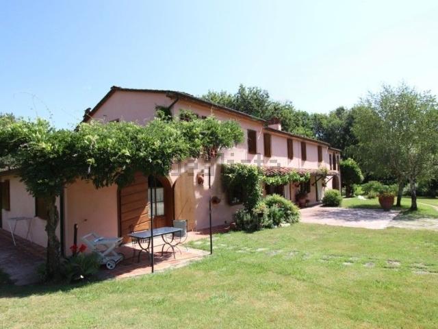 Rustico in vendita a San Colombano, Capannori