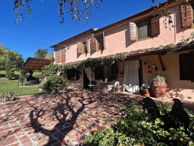 Rustico in vendita a Capannori, Toscana