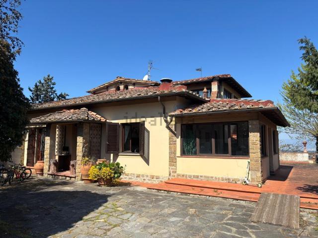 Rustico in vendita a Mezzomonte, Impruneta