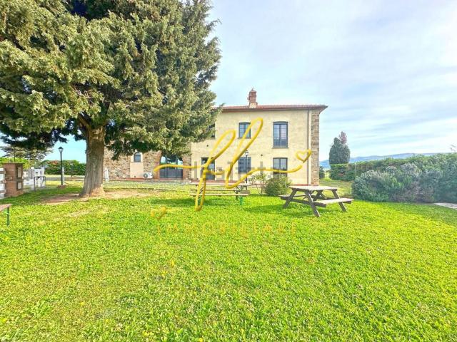 Rustico in vendita a Santa Luce, Toscana