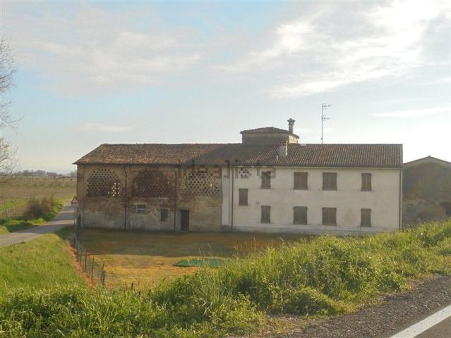Rustico in vendita a Fogarole, Monticelli d'Ongina