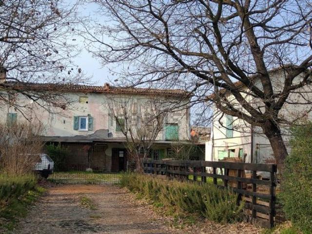 Rustico in vendita a Unione dei comuni del Distretto Ceramico, Maranello
