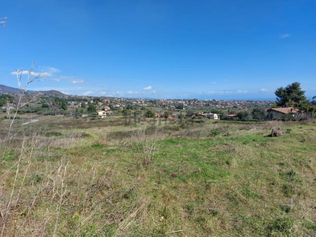 Rustico in vendita a Sambuco, Viagrande