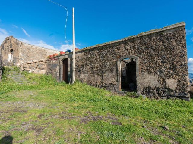 Rustico in vendita a Sant'Antonino, Mascali