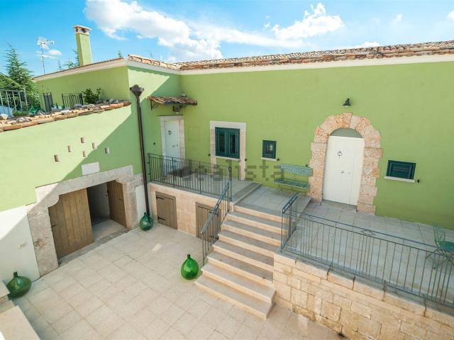Rustico in vendita a Puglia, Barletta-andria-trani