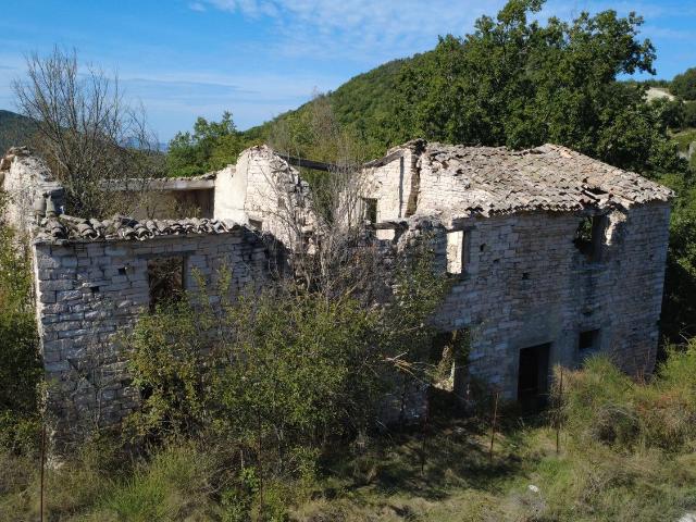 Rustico in vendita a Centro storico, Fossombrone