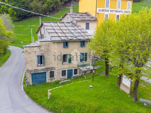 Rustico in vendita a Bosco Chiesanuova, Veneto