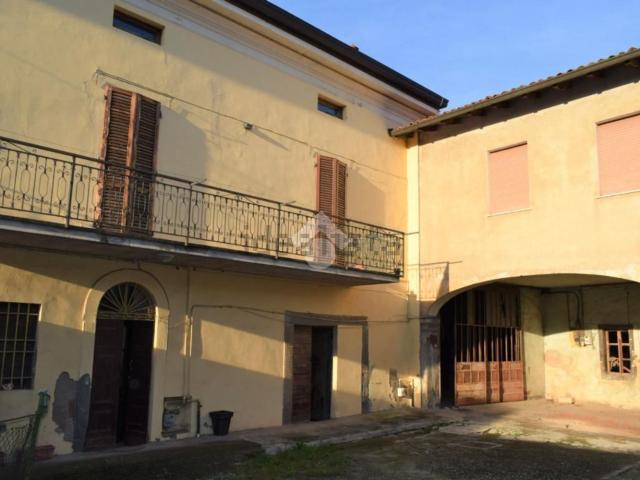 Rustico in vendita a Adro, Lombardia