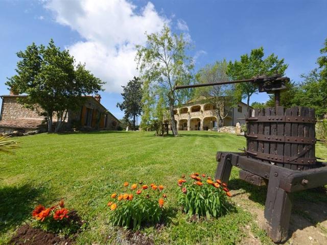 Rustico in vendita a Roccastrada, Toscana