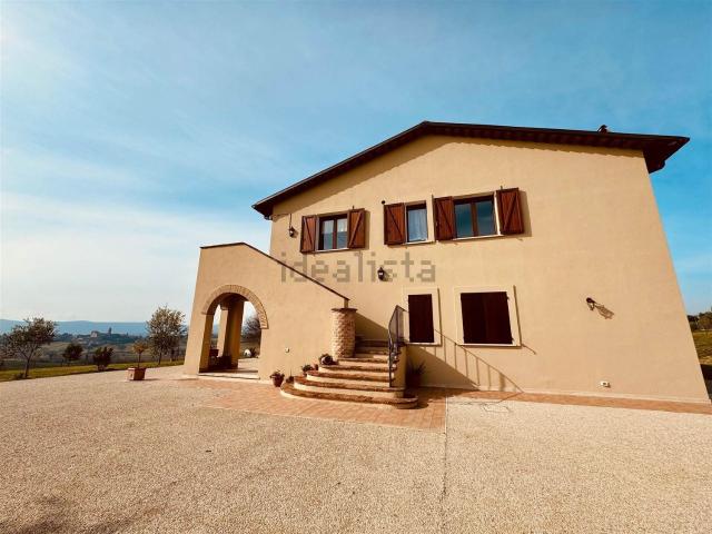 Rustico in vendita a Montecastrilli, Umbria