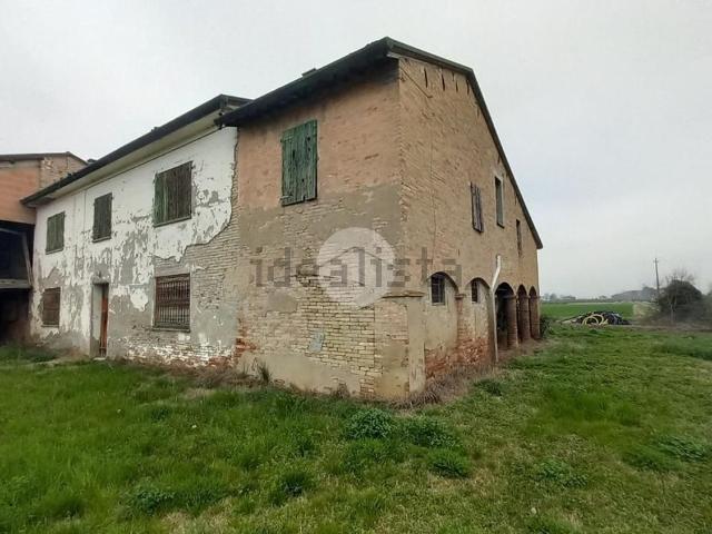 Rustico in vendita a Unione dei comuni della Bassa Romagna, Lugo