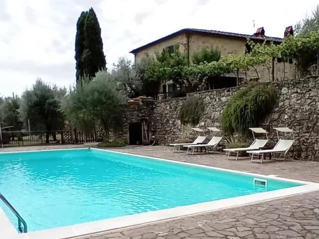 Rustico in vendita a Bucine, Toscana