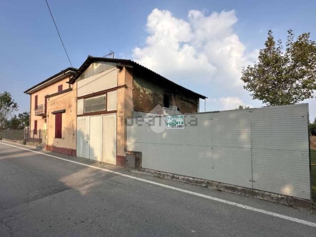 Rustico in vendita a Bagnolo Cremasco, Lombardia
