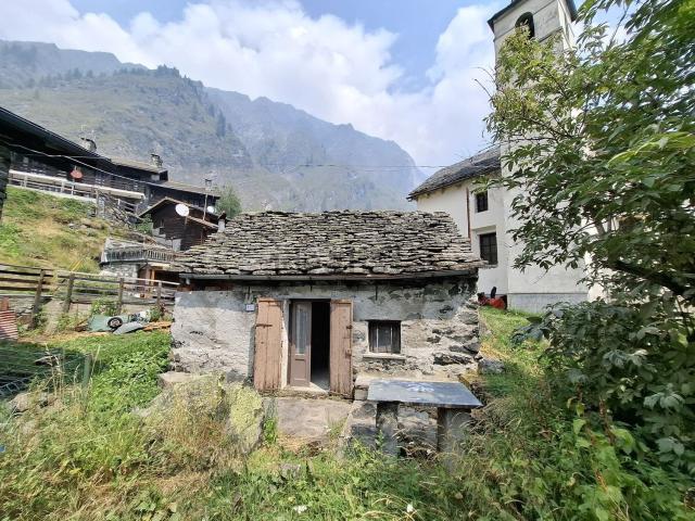 Rustico in vendita a Antronapiana, Antrona Schieranco