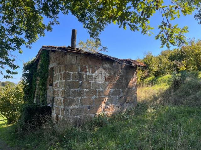Rustico in vendita a Soriano Nel Cimino, Lazio