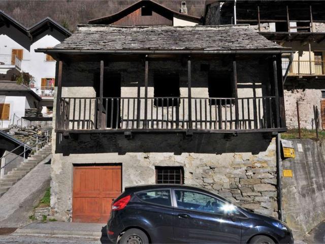 Rustico in vendita a Bannio Anzino, Piemonte