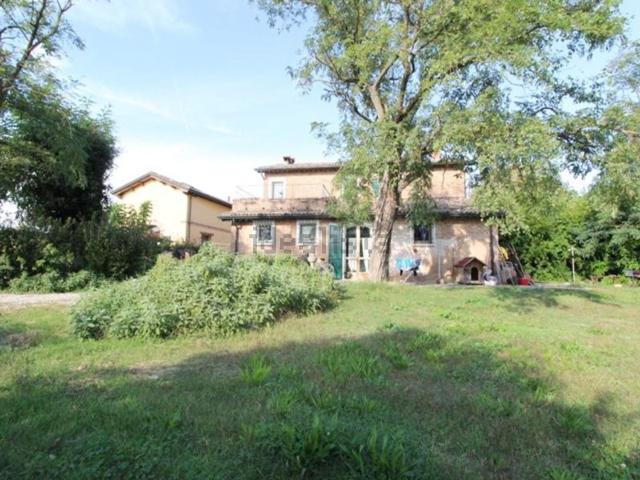 Rustico in vendita a Ravenna, Reggio Emilia