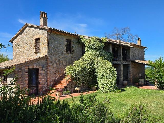 Rustico in vendita a Castel Viscardo, Umbria