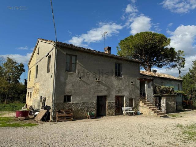 Rustico in vendita a Marche, Fermo