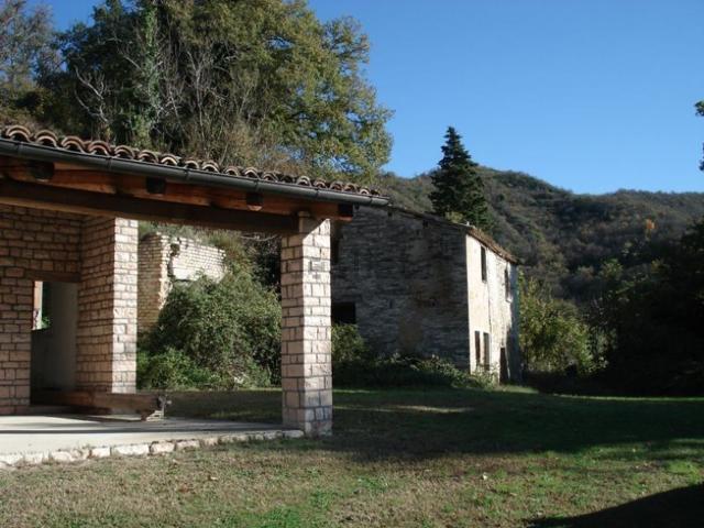 Rustico in vendita a Ca' Rio, Marche