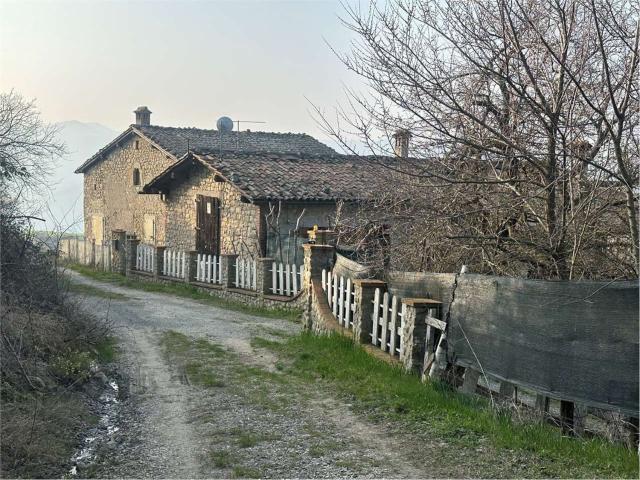 Rustico in vendita a Unione dell'Appennino Bolognese, Marzabotto