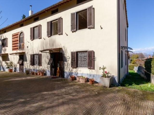 Rustico in vendita a Pozzuolo, Bagni Di Lucca Ponte